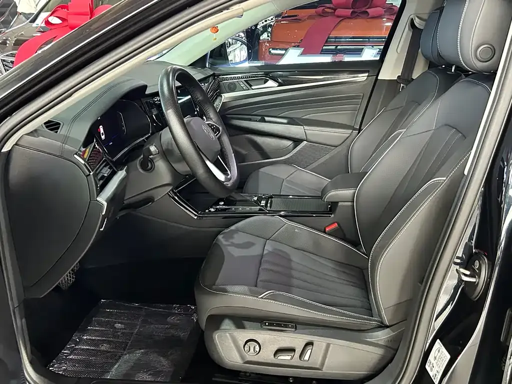 Volkswagen Passat — фото 8