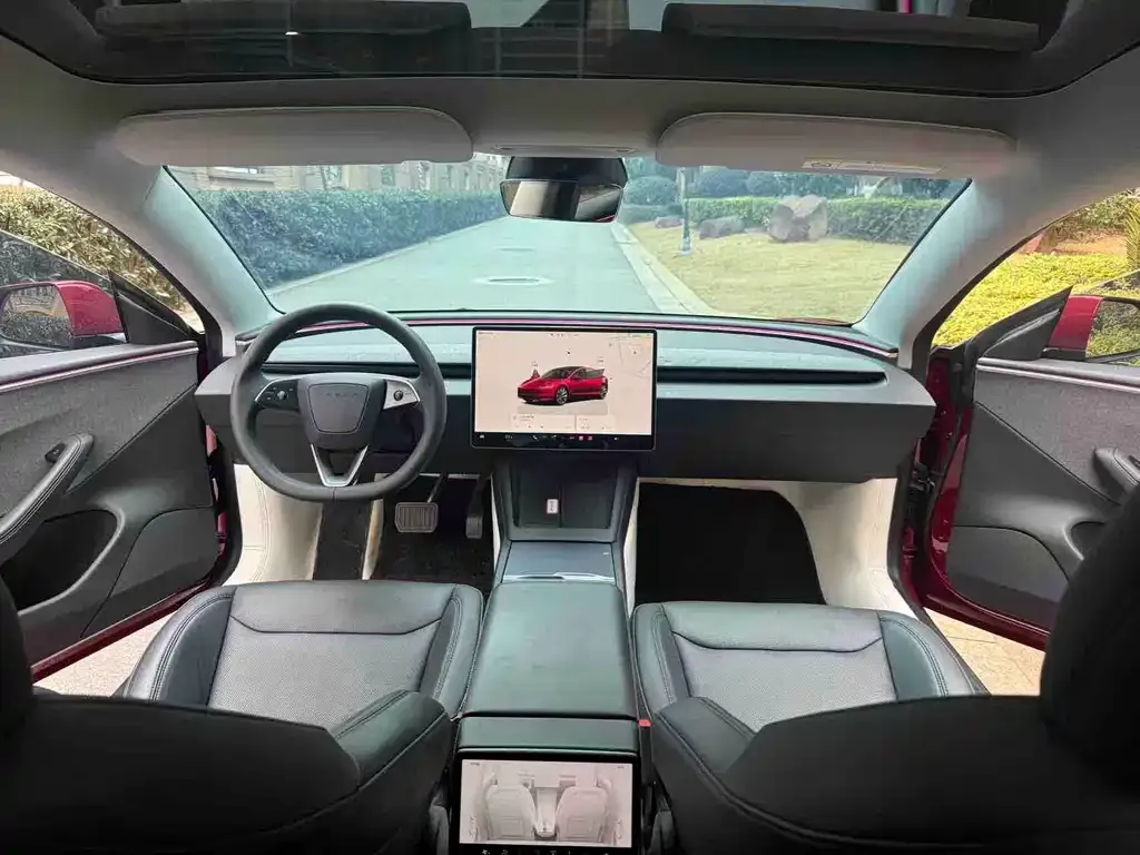 Tesla Model 3 — фото 3
