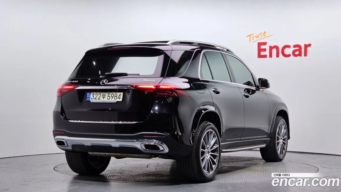 Mercedes-Benz GLE-Class — фото 10