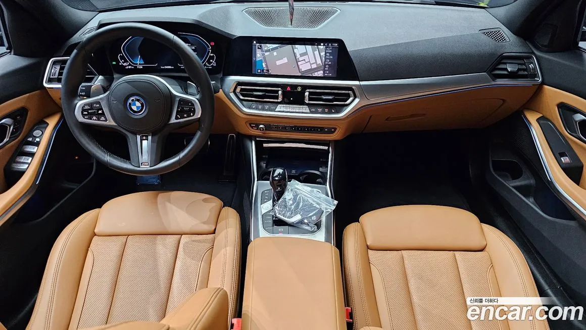 BMW 3-Series 2022 из KR, фото 5
