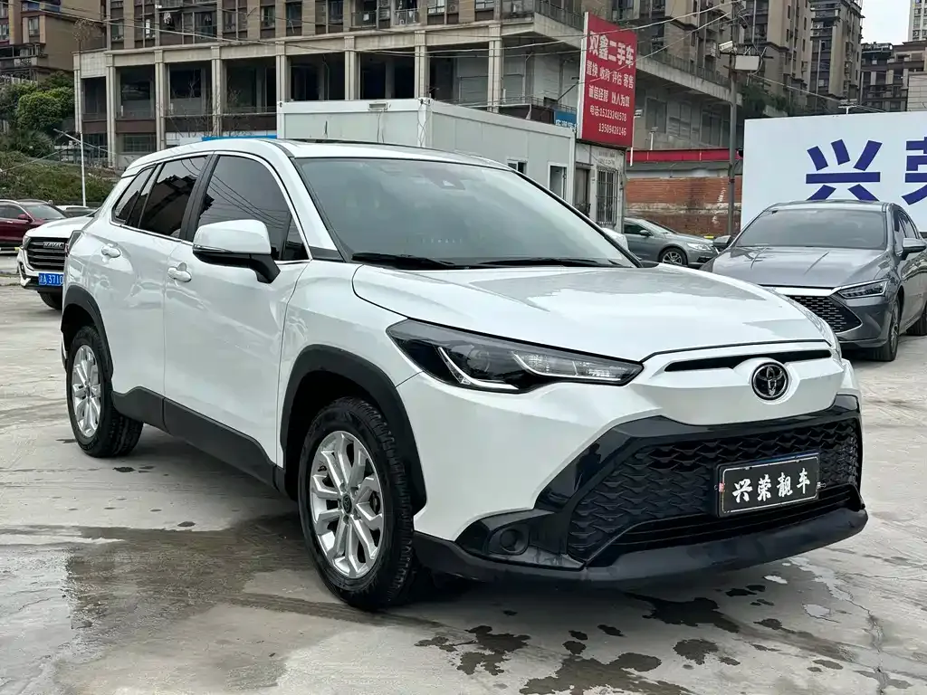 Toyota Frontlander 2023 из CN, фото 4