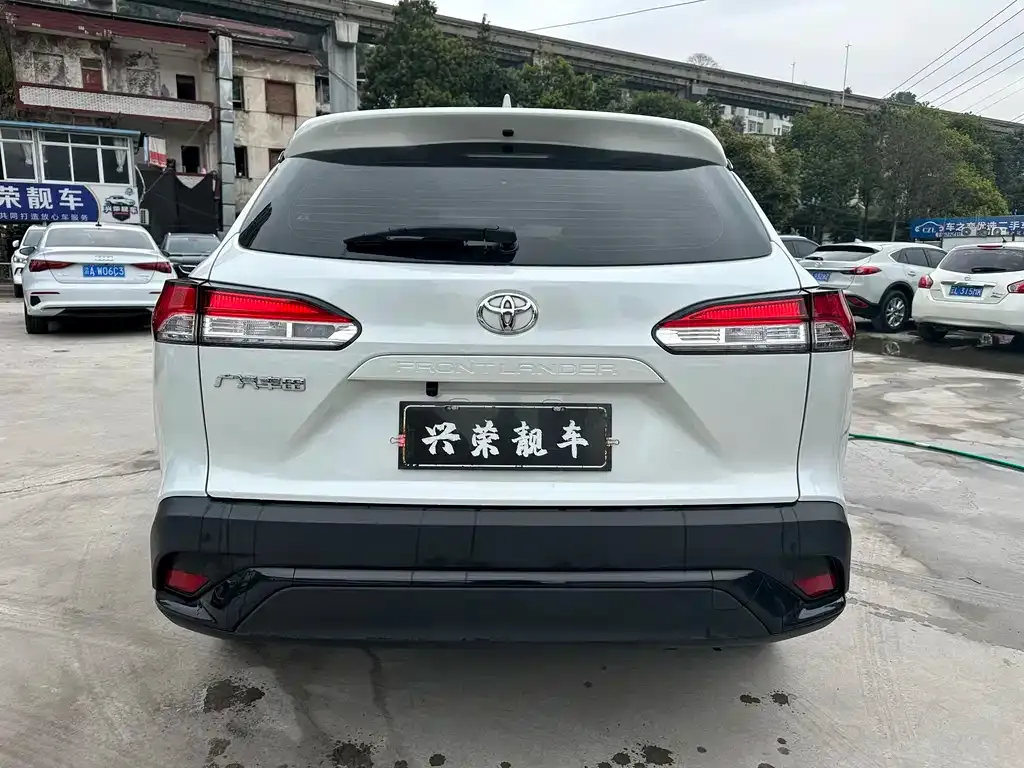 Toyota Frontlander 2023 из CN, фото 10