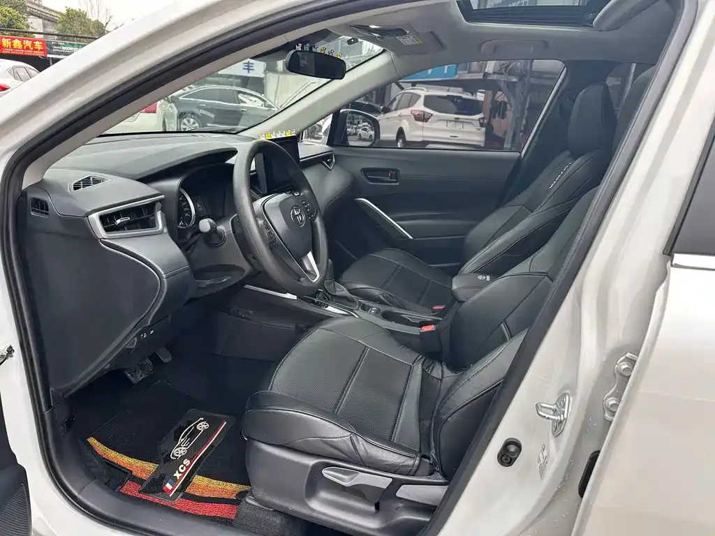 Toyota Frontlander 2023 из CN, фото 8
