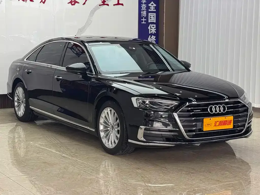 Audi A8 — фото 4
