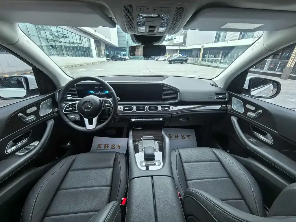 Mercedes-Benz GLE — фото 9