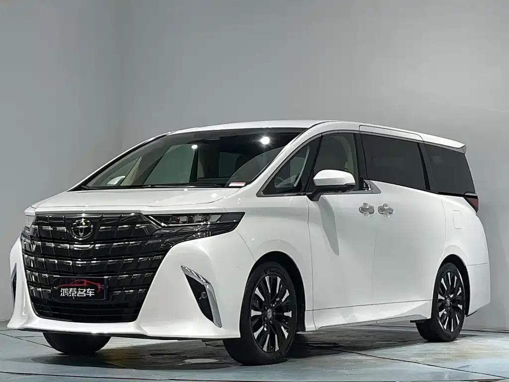 Toyota Alphard — фото 5