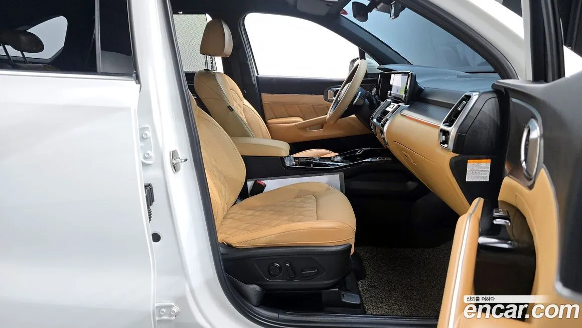 Kia Sorento — фото 8