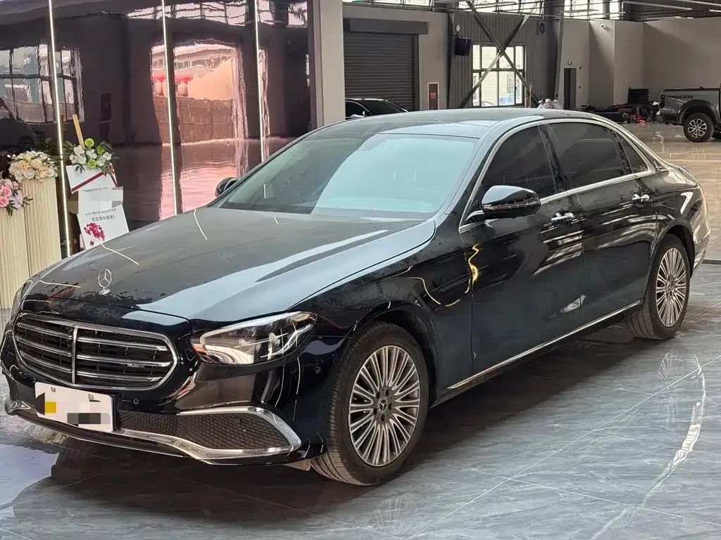 Mercedes-Benz E-Class 2023 из CN, фото 1