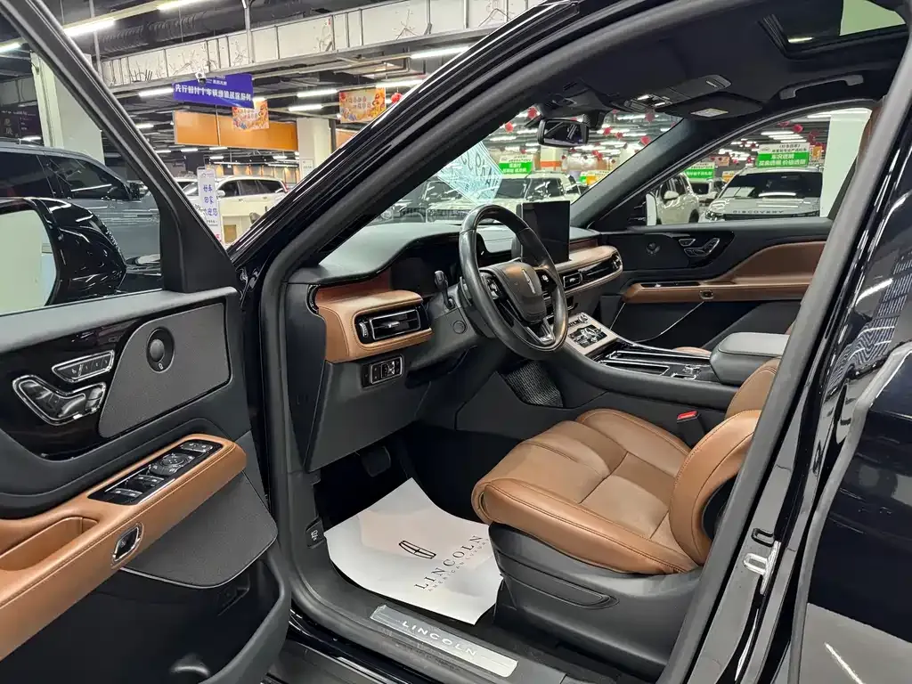 Lincoln Aviator 2024 из CN, фото 10