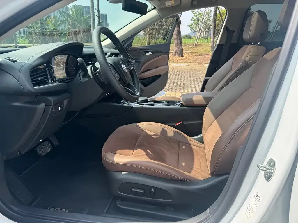 Buick Regal — фото 6