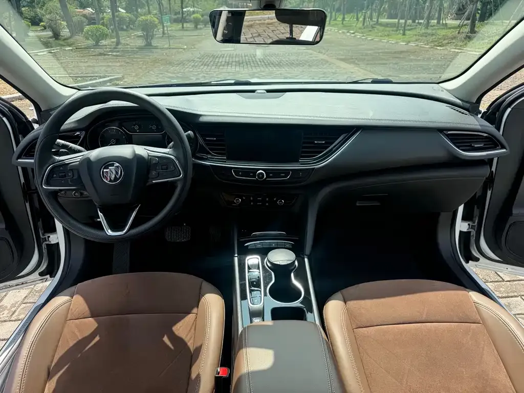 Buick Regal — фото 7