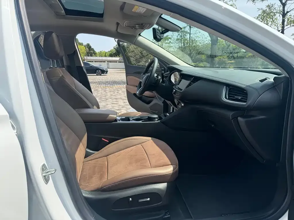 Buick Regal — фото 8