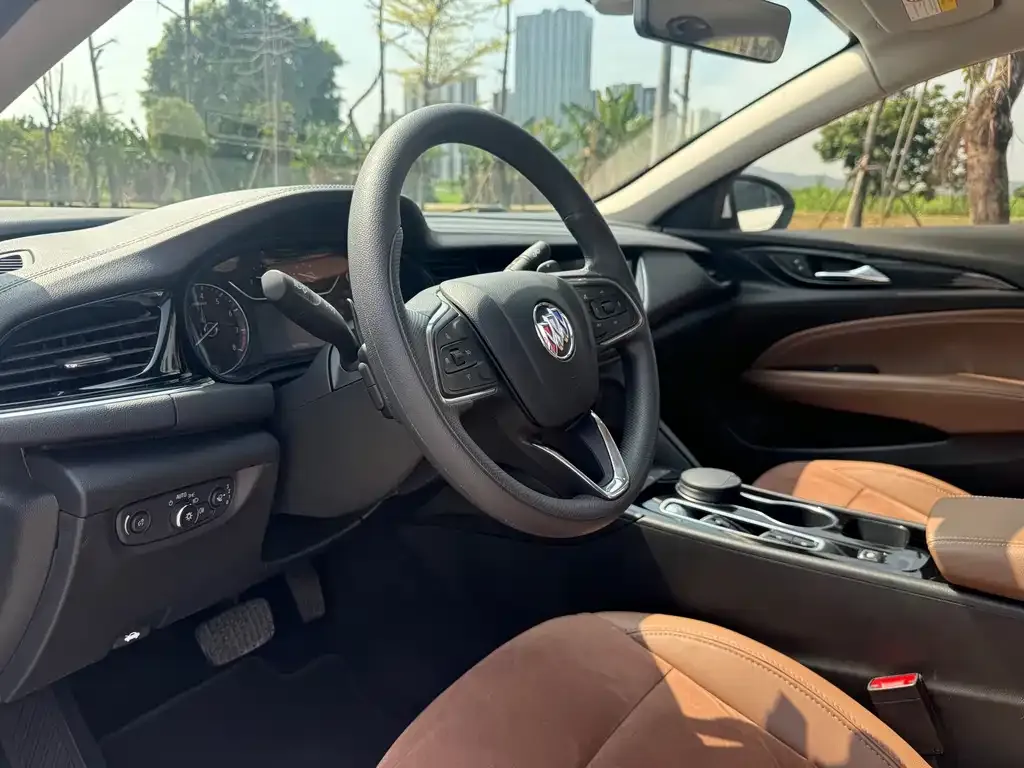 Buick Regal — фото 5