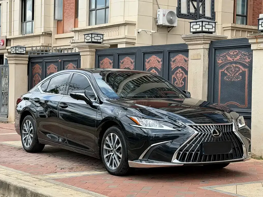 Lexus ES 2024 из CN, фото 9