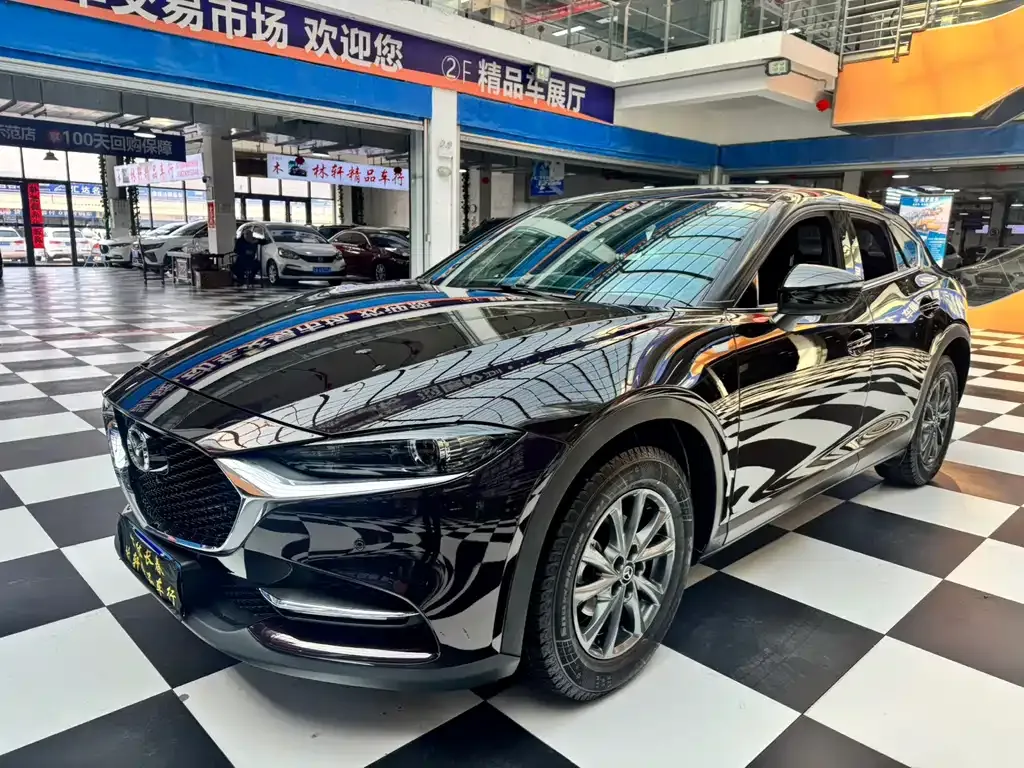 Mazda CX-4 2023 из CN, фото 8