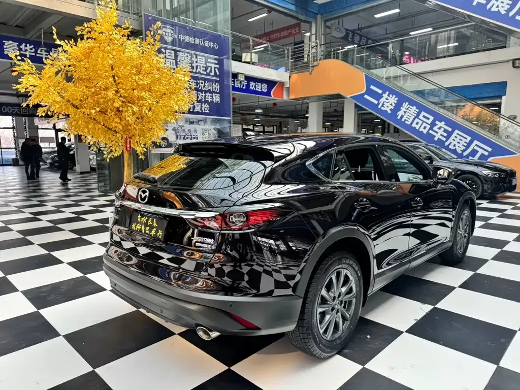 Mazda CX-4 2023 из CN, фото 10