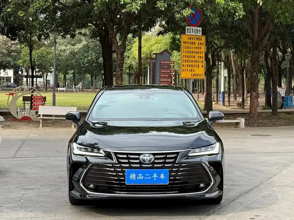 Toyota Avalon 2023 из CN, фото 9