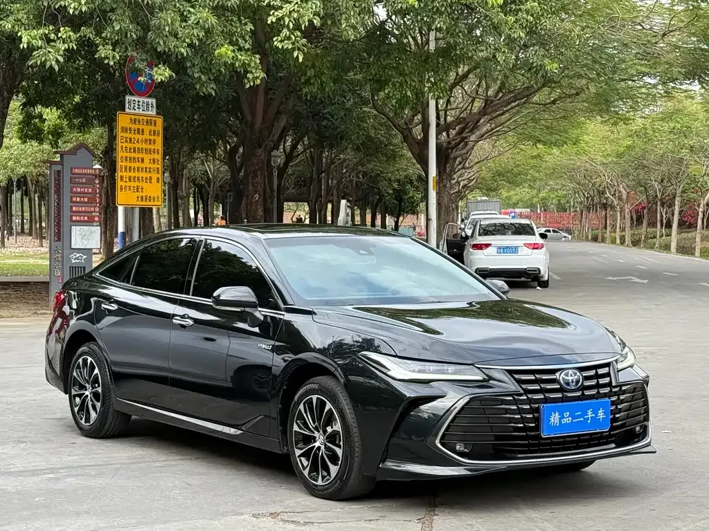 Toyota Avalon 2023 из CN, фото 7