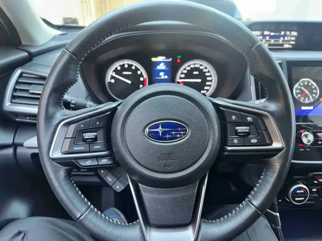 Subaru Forester 2023 из CN, фото 7
