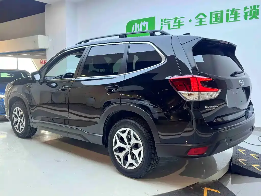 Subaru Forester 2023 из CN, фото 10