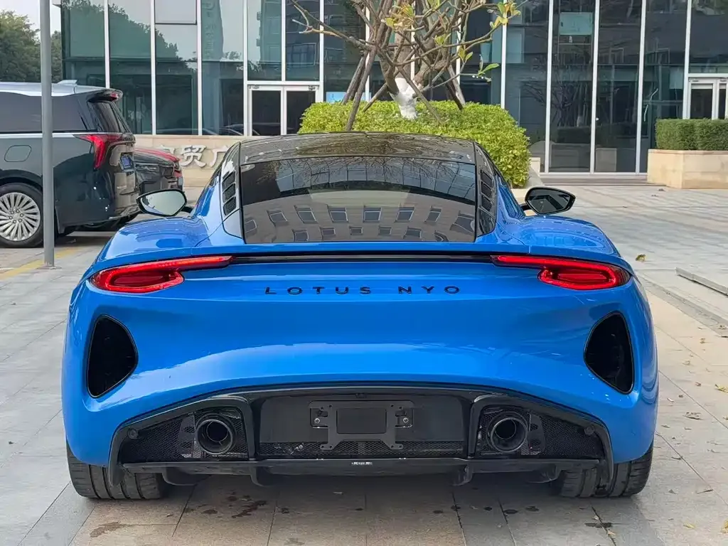 Lotus Emira 2024 из CN, фото 3