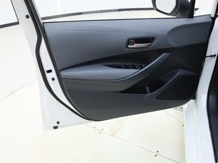 Toyota Corolla 2026 из CN, фото 7