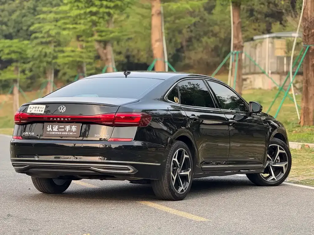 Volkswagen Passat — фото 3