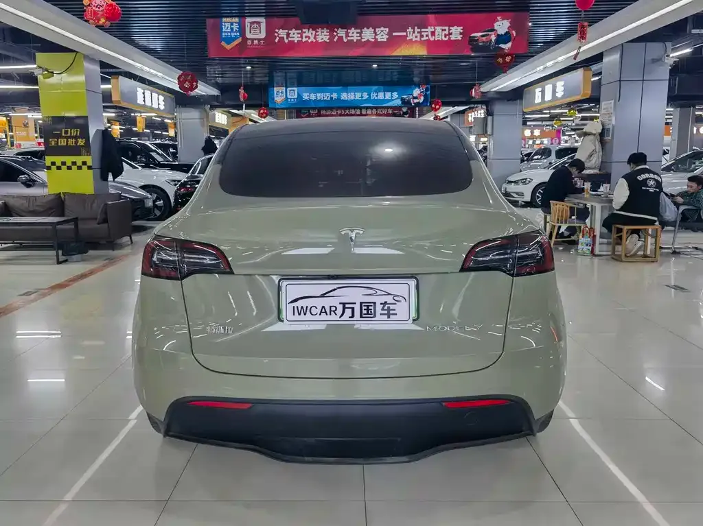 Tesla Model Y — фото 3