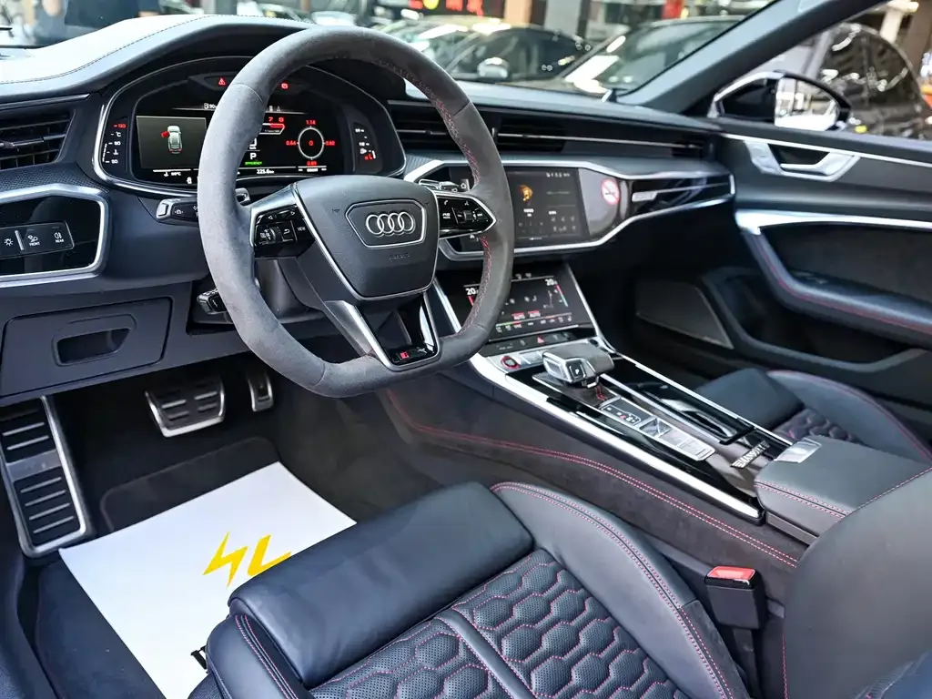 Audi RS 6 — фото 10