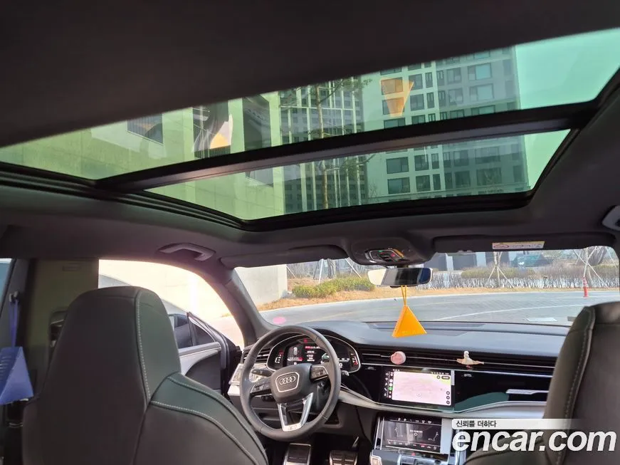 Audi Q8 2023 из KR, фото 10