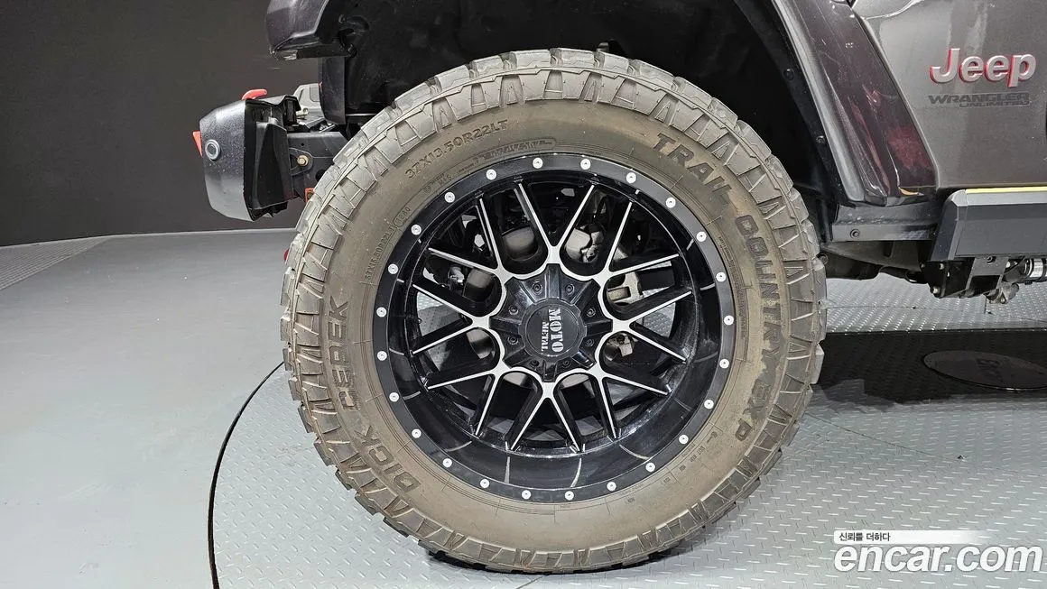 Jeep Wrangler 2021 из KR, фото 7