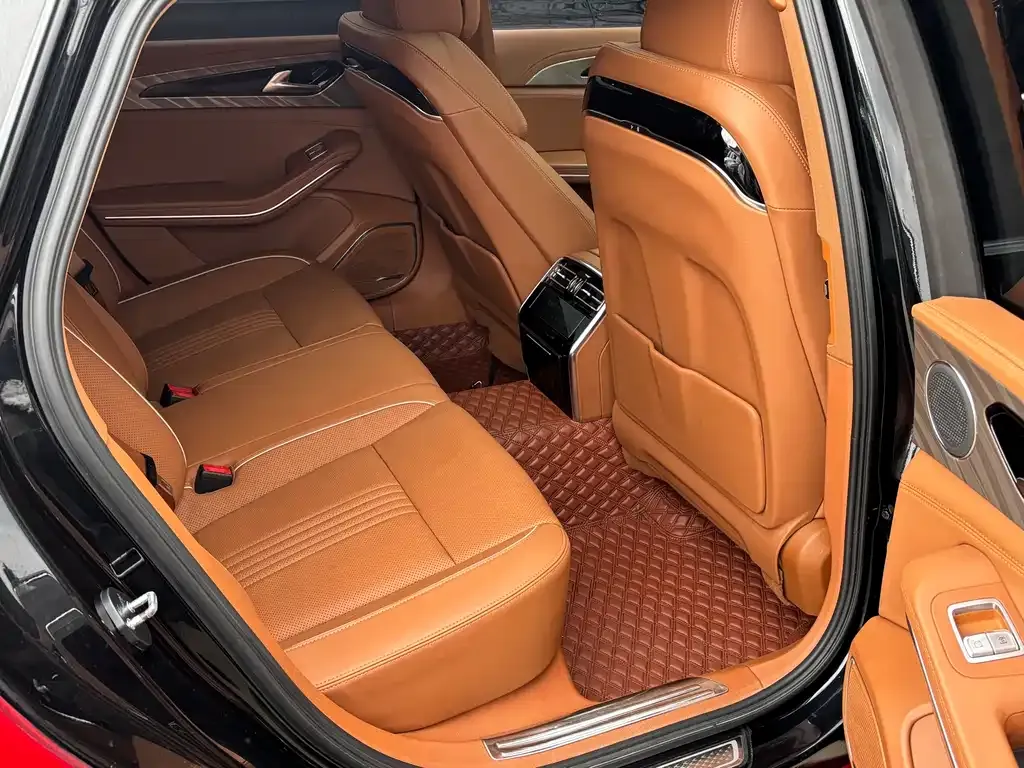 Hongqi H9 2021 из CN, фото 3