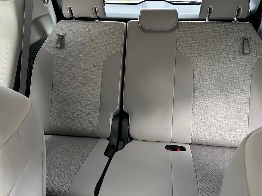 Toyota Sienna 2026 из CN, фото 6