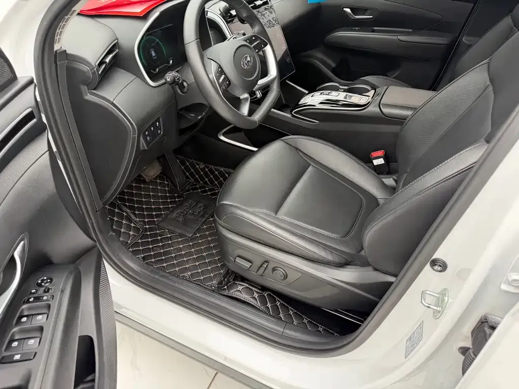 Hyundai Tucson 2023 из CN, фото 4