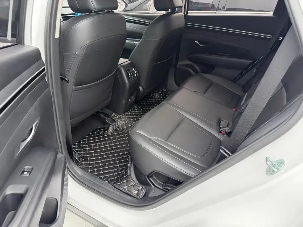 Hyundai Tucson 2023 из CN, фото 7