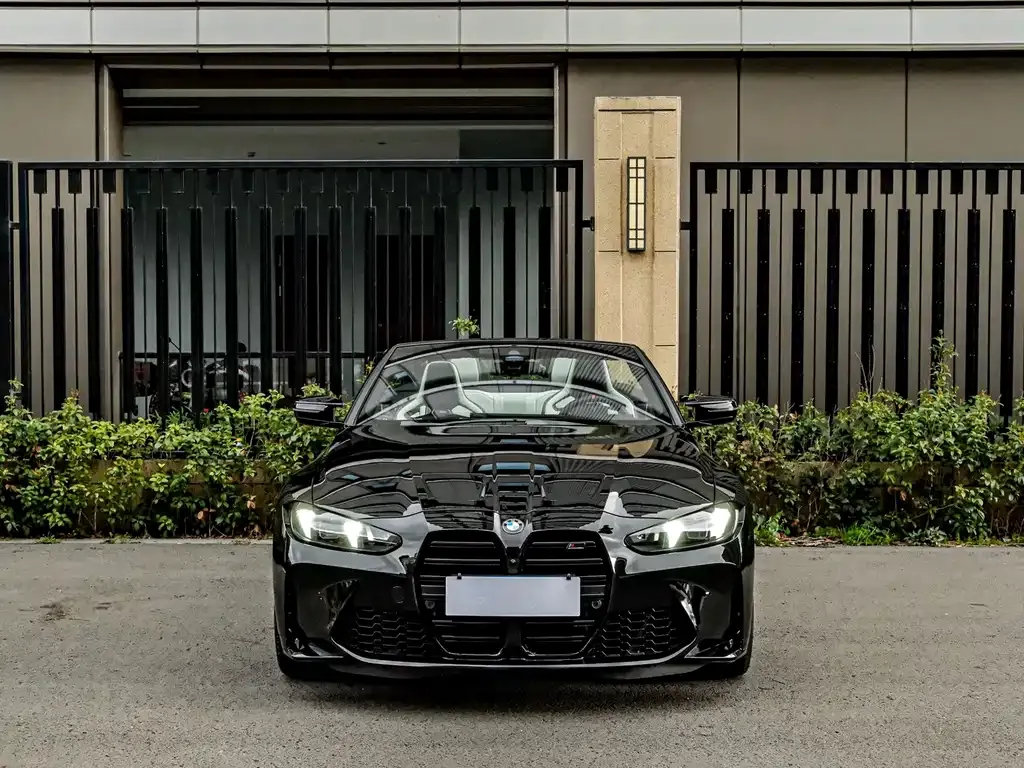 BMW M4 2025 из CN, фото 6