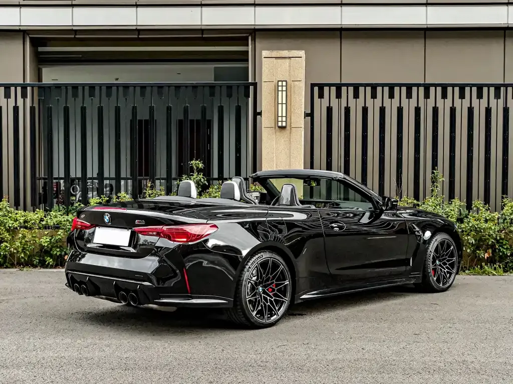 BMW M4 2025 из CN, фото 10