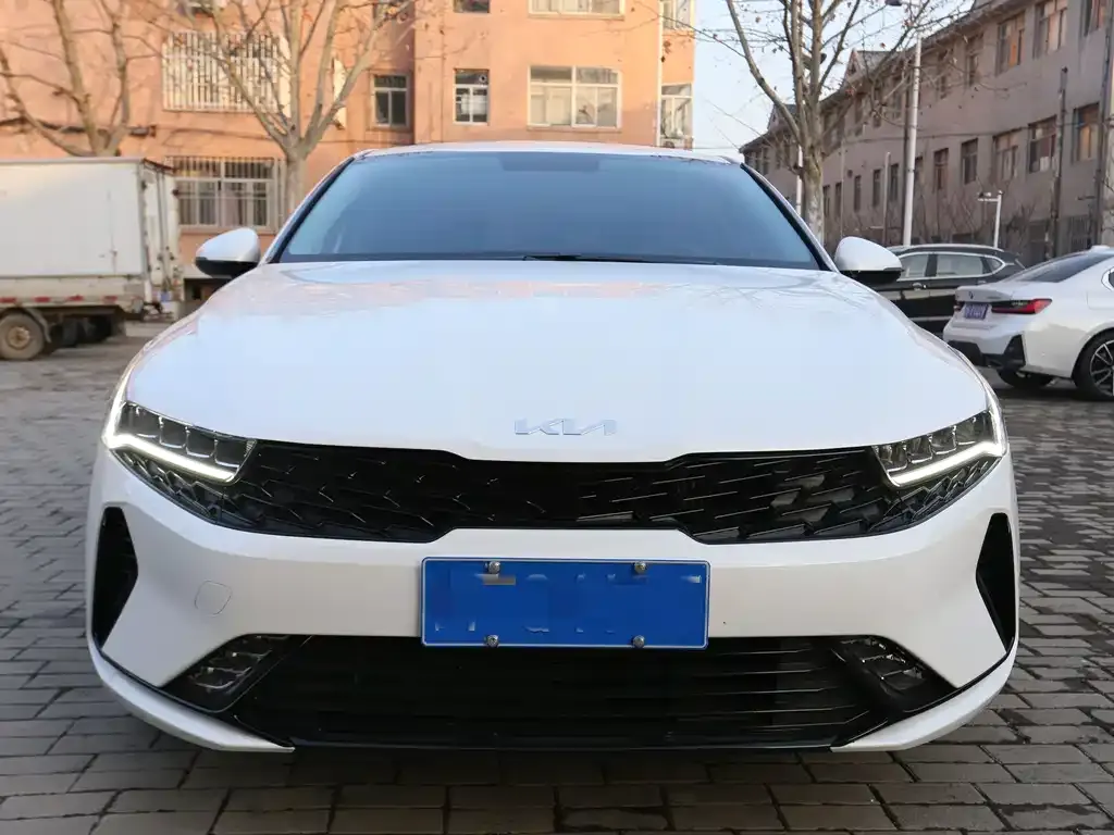 Kia K5 2024 из CN, фото 4