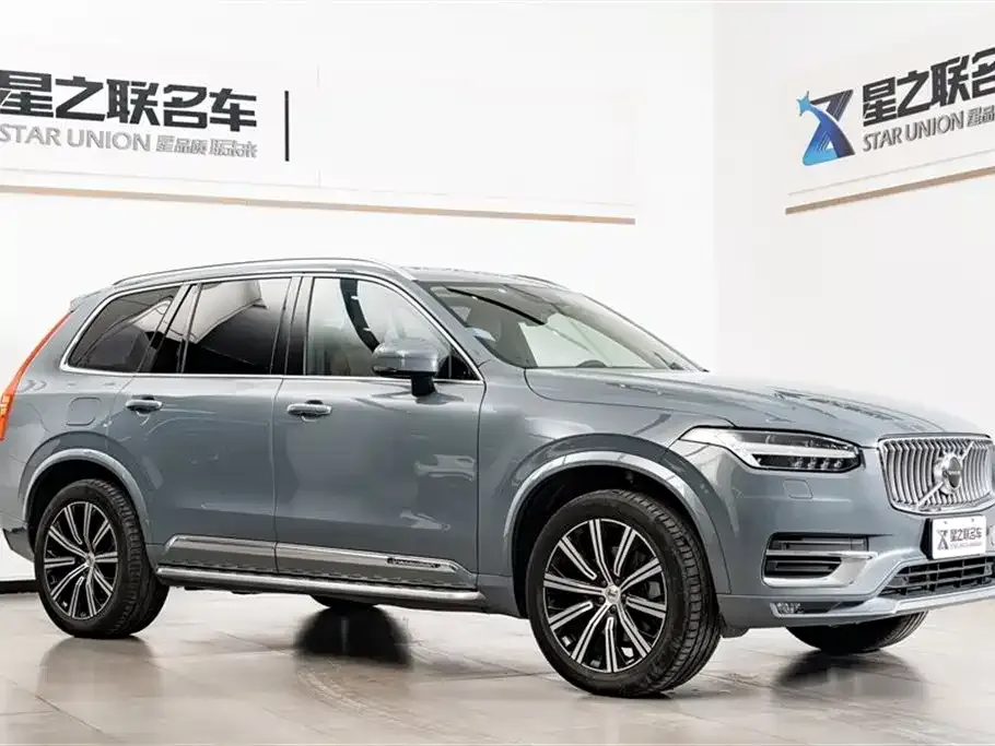 Volvo XC90 — фото 6