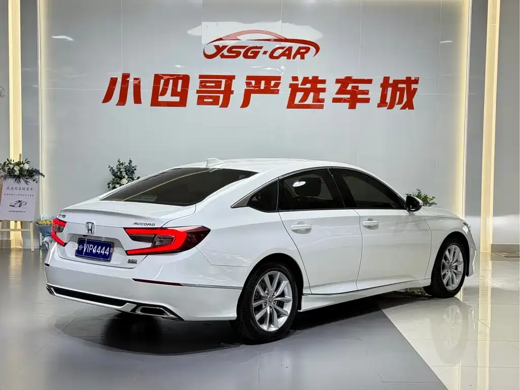 Honda Accord — фото 5