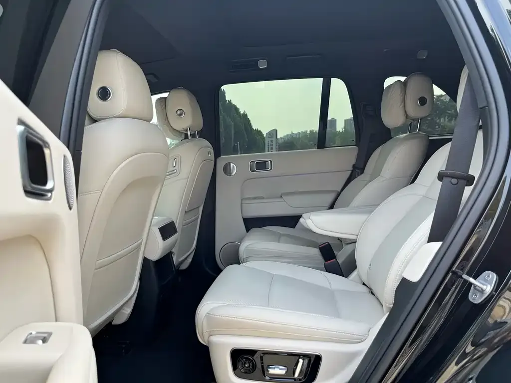 Li Auto L8 2024 из CN, фото 6