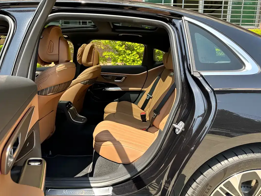 Mercedes-Benz E-Class New Energy — фото 10