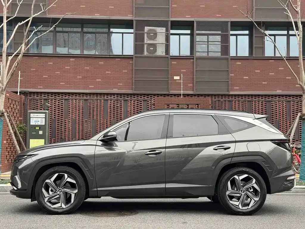 Hyundai Tucson 2022 из CN, фото 7