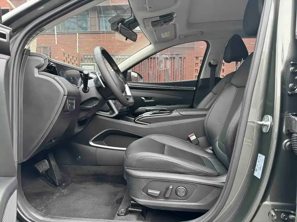 Hyundai Tucson 2022 из CN, фото 5