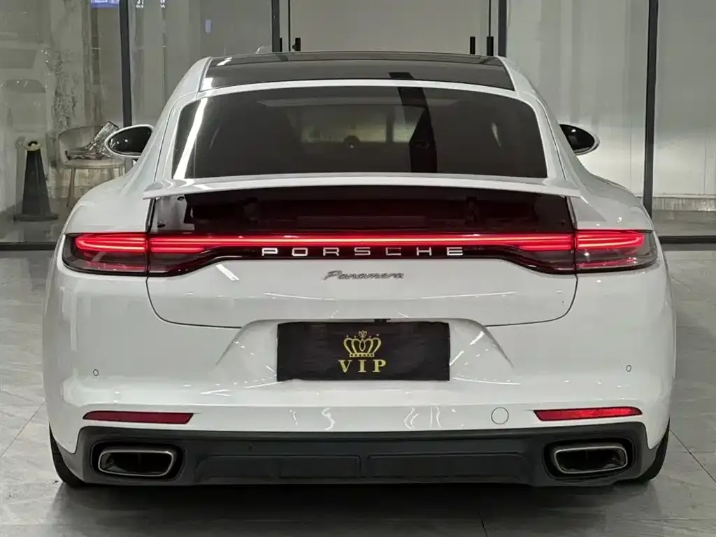 Porsche Panamera — фото 2