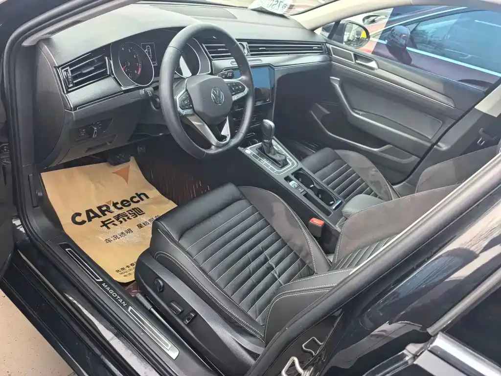 Volkswagen Magotan 2022 из CN, фото 8