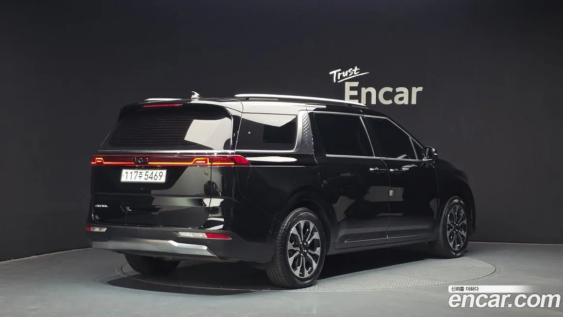 Kia Carnival 2023 из KR, фото 3