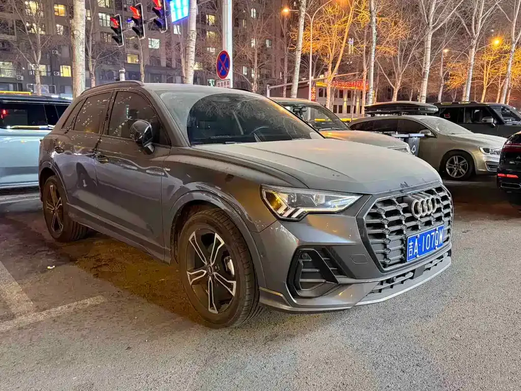 Audi Q3 — фото 9
