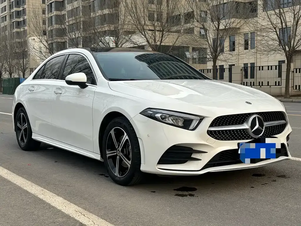 Mercedes-Benz A-Class — фото 10
