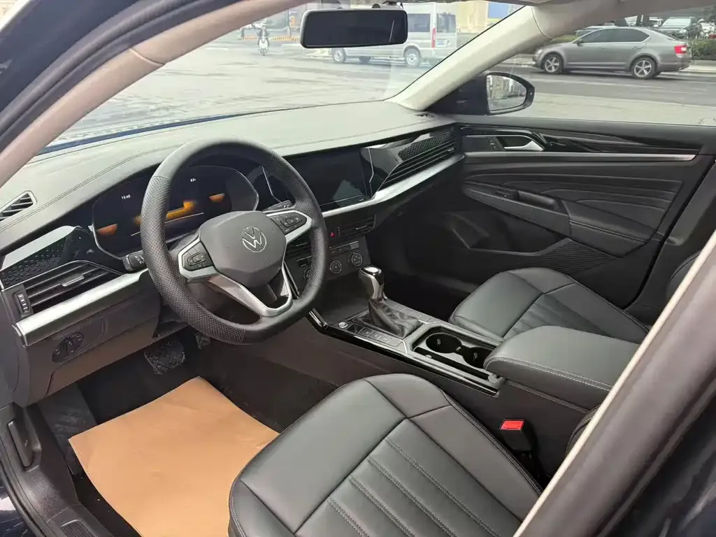 Volkswagen Passat 2024 из CN, фото 4